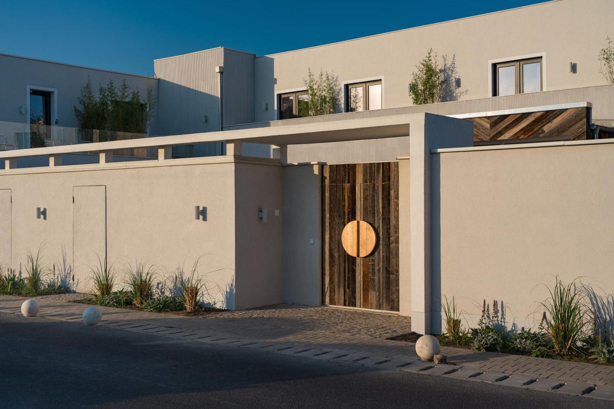 Euforia Retreat And 4* Eforie Nord